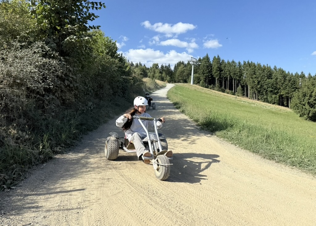 2465b4e3 2fce 457d 82a6 c18ff7ebdaa3