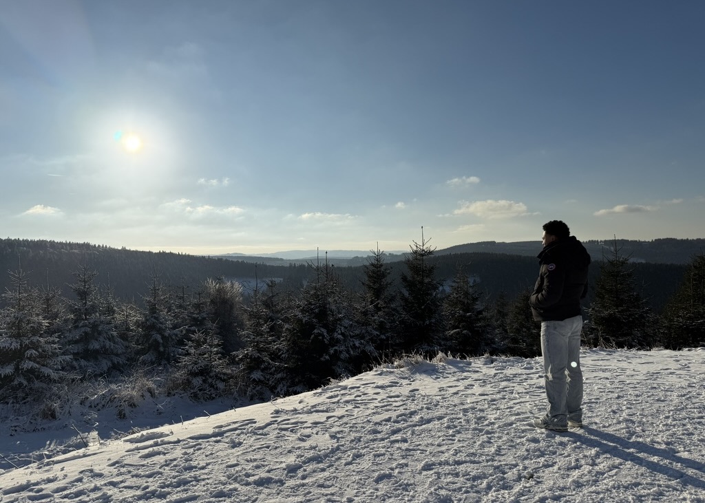 3aed21d1 1766 49a4 81ba 914508c3d3c0