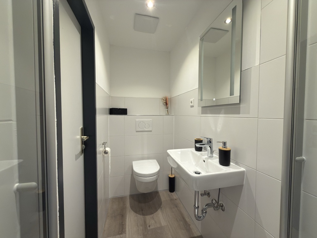 c0dac7c7 00c0 4f9f 895f 8d735c49c78a